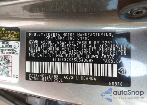 2005 Toyota Camry Le z USA, uszkodzony, nr VIN 4T1BE32K65U540698